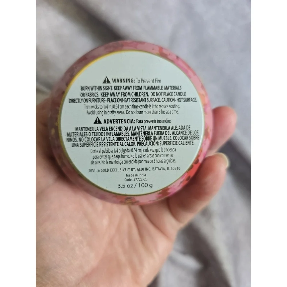 Huntington Homes Maple Glazed Apple Soy Coconut Wax  Tin Candle 3.5oz/100g